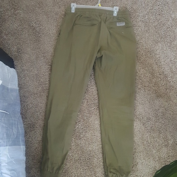 Olive pants - Picture 2 of 2